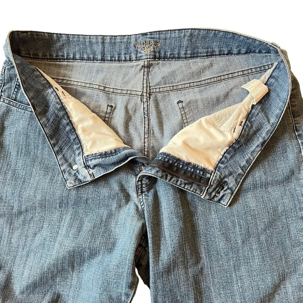 Lee Riders Mid Rise Denim Blue Short Womens Sz 18 M 5-Pocket Sparkle Details - Picture 6 of 10